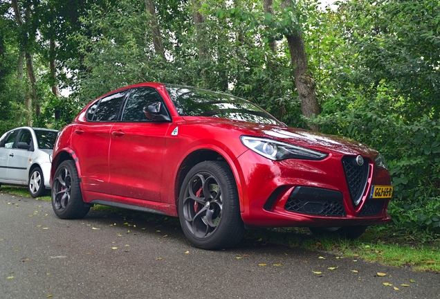 Alfa Romeo Stelvio Quadrifoglio 2020