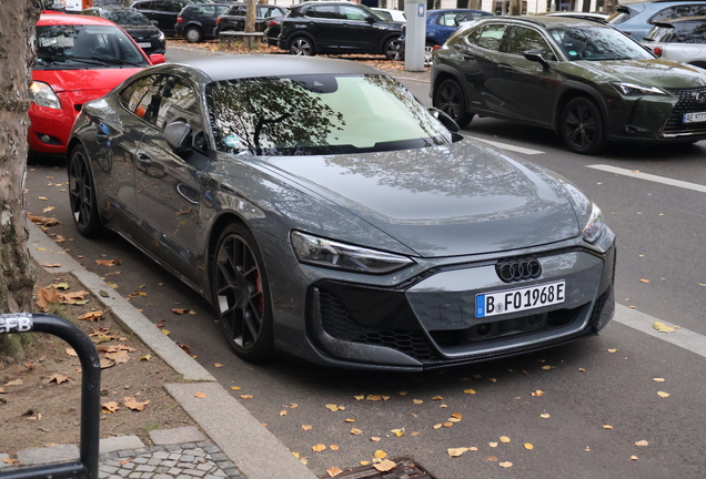Audi RS E-Tron GT 2025