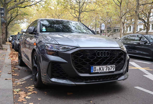 Audi RS Q8 2024