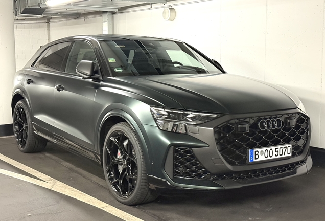 Audi RS Q8 2024