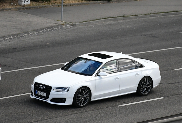 Audi S8 D4 Plus