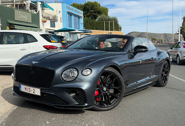 Bentley Continental GTC V8 S 2023