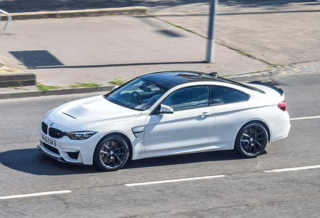 BMW M4 F82 CS