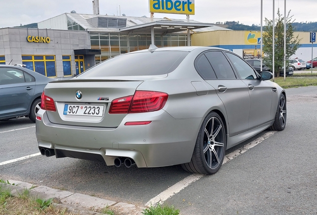 BMW M5 F10 30 Jahre Edition