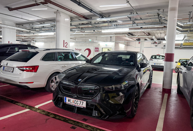 BMW M5 F90