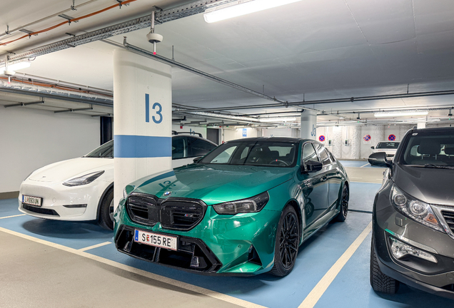 BMW M5 G90