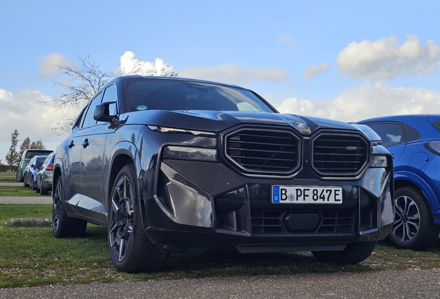 BMW XM G09