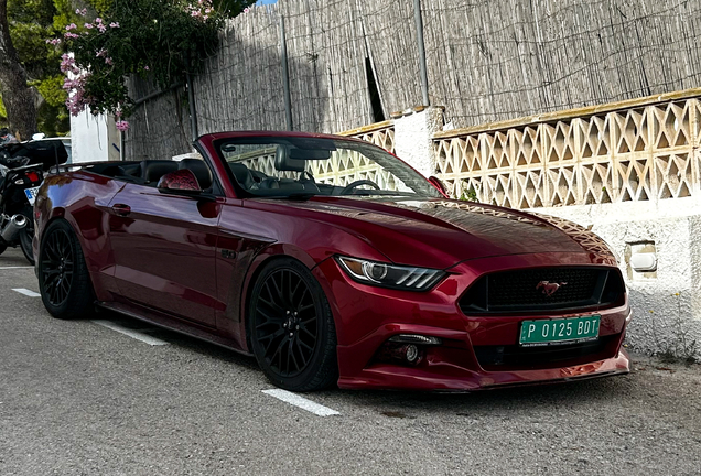 Ford Mustang GT Convertible 2015