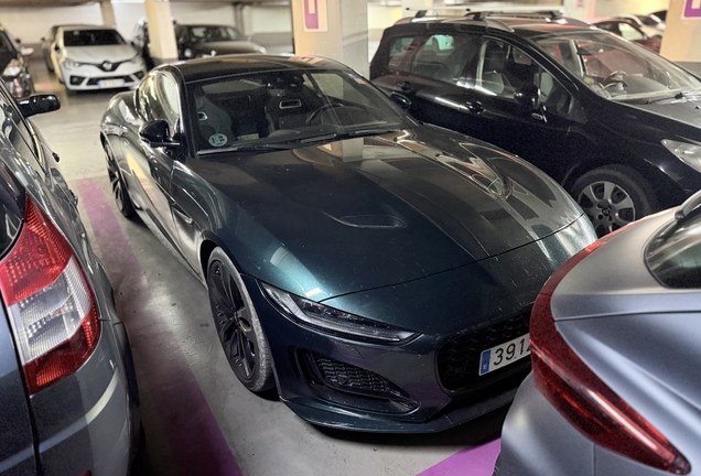 Jaguar F-TYPE R75 Coupé