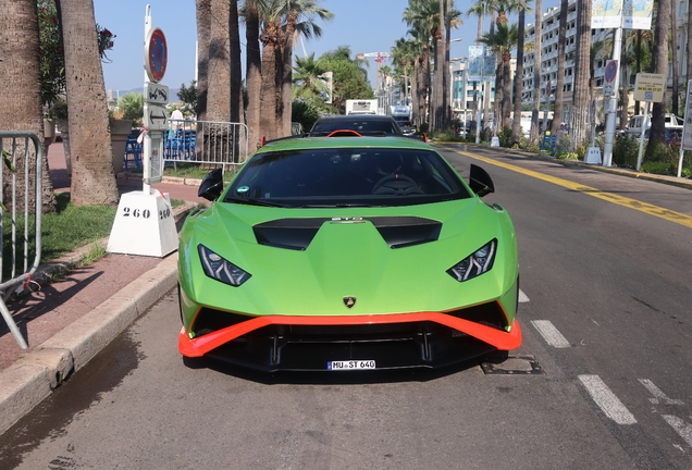 Lamborghini Huracán LP640-2 STO