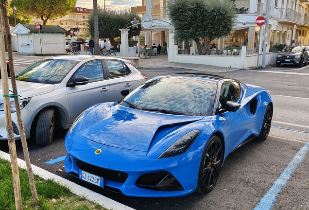 Lotus Emira