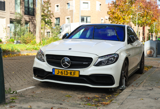 Mercedes-AMG C 63 S W205