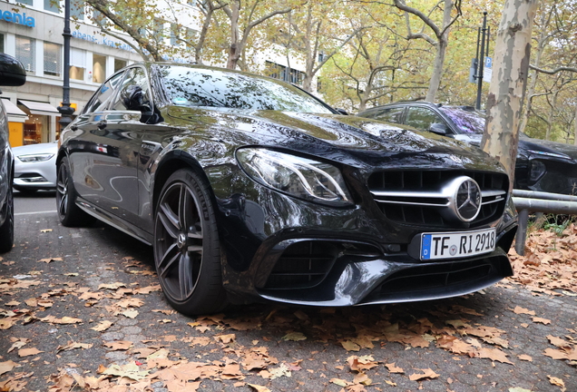 Mercedes-AMG E 63 S W213