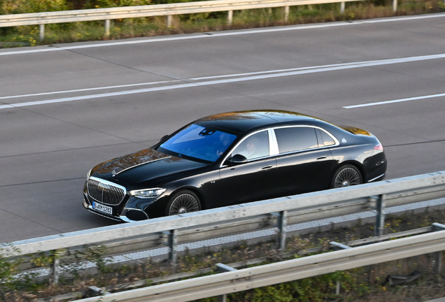Mercedes-Maybach S 680 X223
