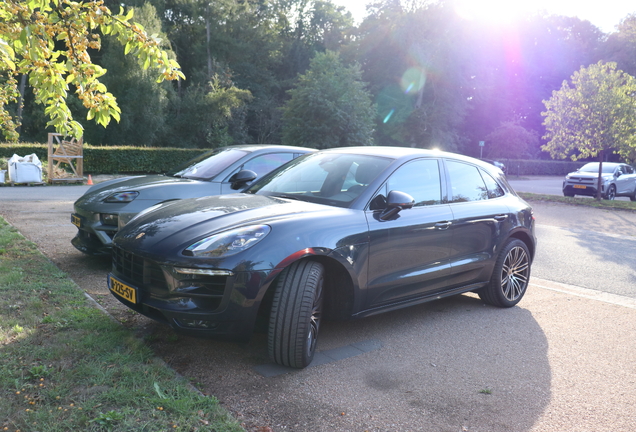 Porsche 95B Macan GTS MkI
