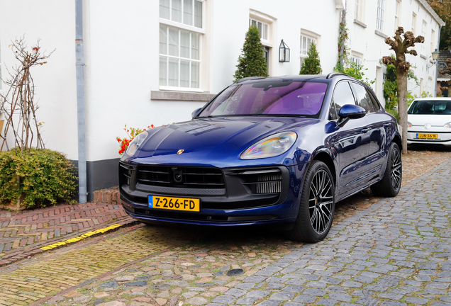 Porsche 95B Macan GTS MkIII