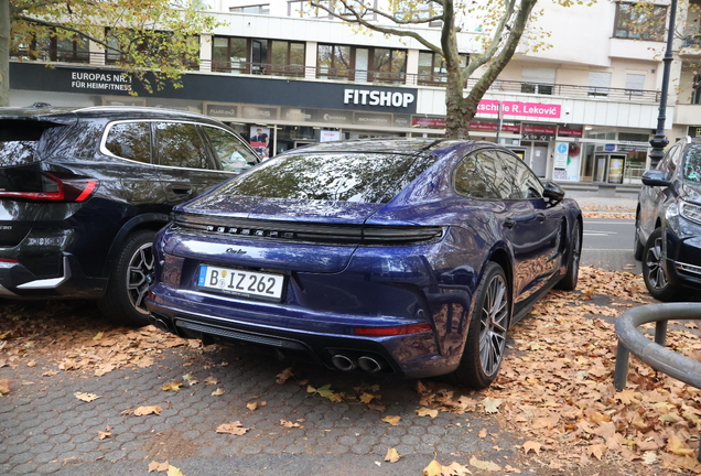 Porsche 972 Panamera Turbo E-Hybrid