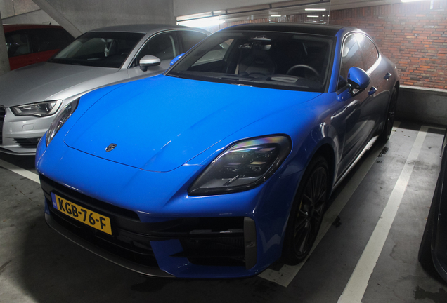 Porsche 972 Panamera Turbo S E-Hybrid