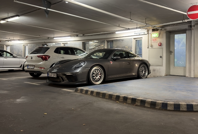 Porsche 991 GT3 Touring