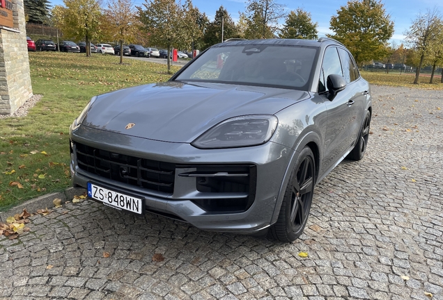 Porsche 9YA Cayenne GTS MkII