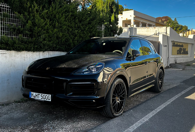 Porsche 9YA Cayenne GTS MkI