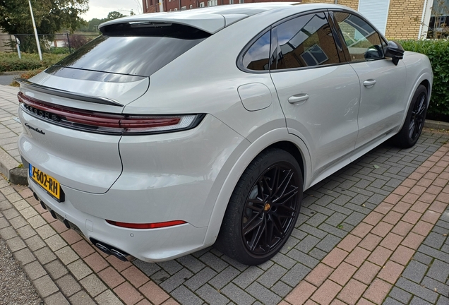Porsche Cayenne Coupé Turbo E-Hybrid