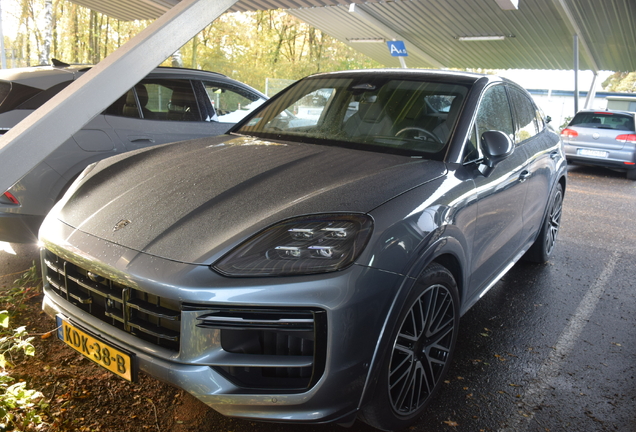 Porsche Cayenne Coupé Turbo E-Hybrid
