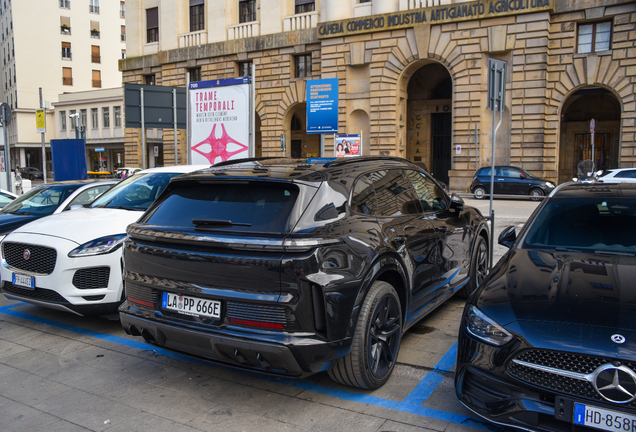 Porsche Cayenne Turbo Electric