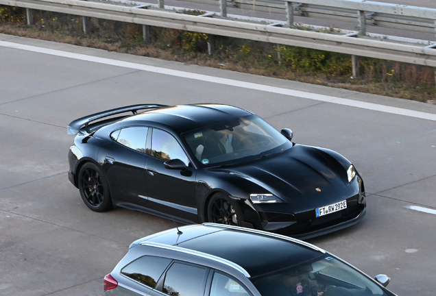 Porsche Taycan Turbo GT Weissach Package