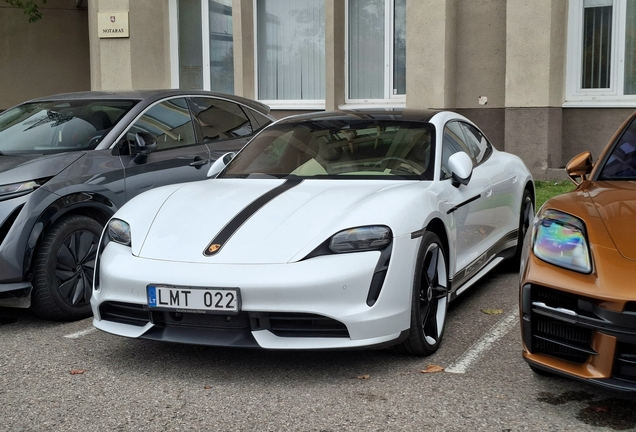 Porsche Taycan Turbo MkI