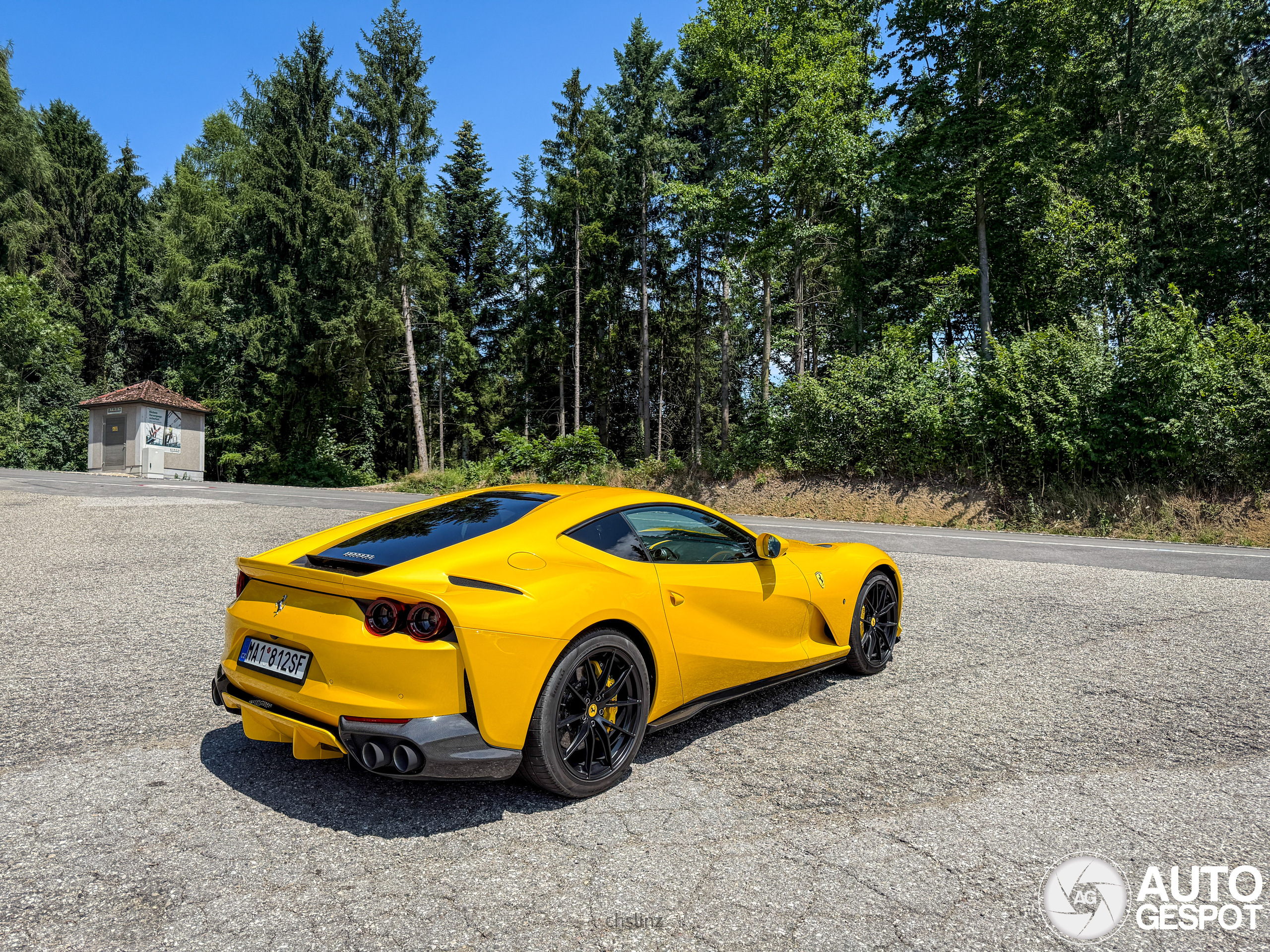 Ferrari 812 Superfast