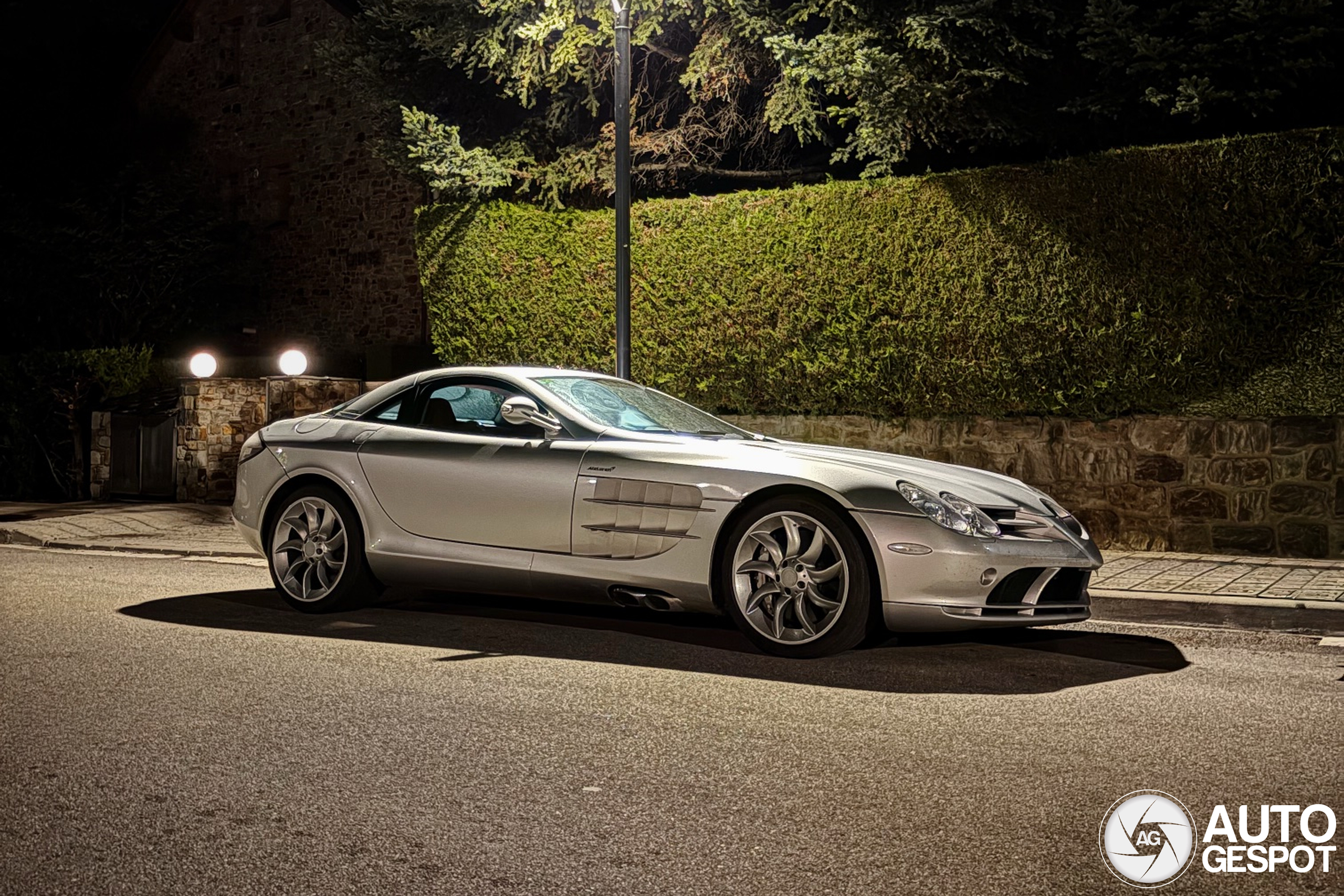 Mercedes-Benz SLR McLaren
