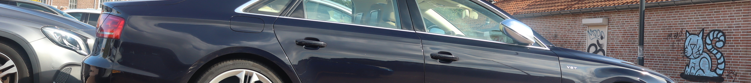 Audi S8 D4
