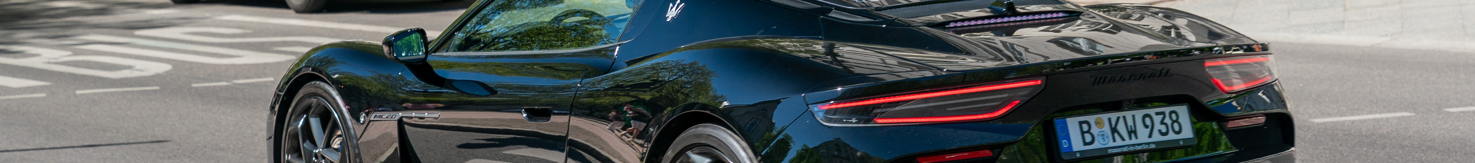 Maserati MC20