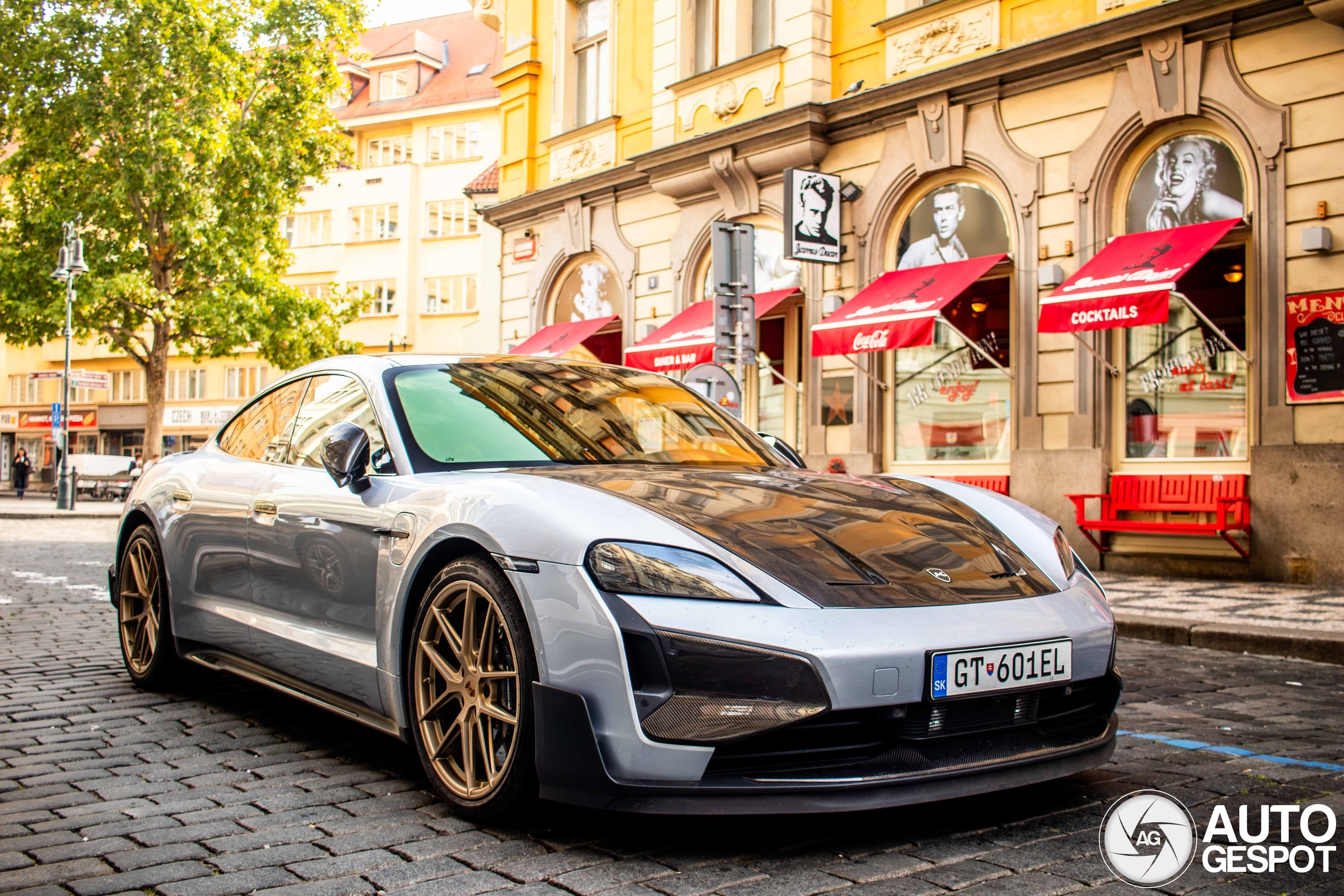 Porsche Taycan Turbo GT Kliment GT
