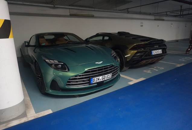 Aston Martin DB12