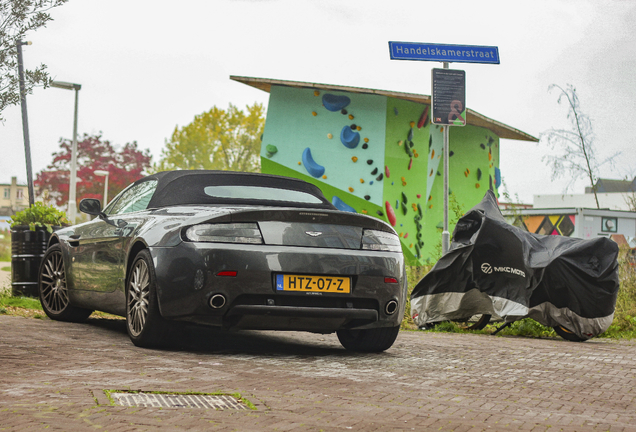 Aston Martin V8 Vantage Roadster