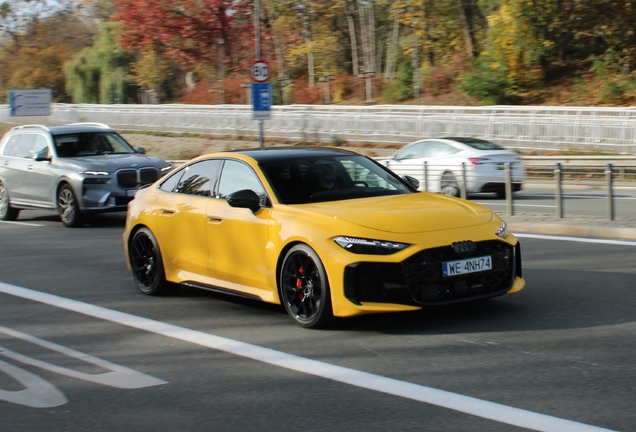 Audi RS5 Sedan B10
