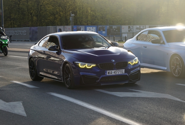 BMW M4 F82 CS