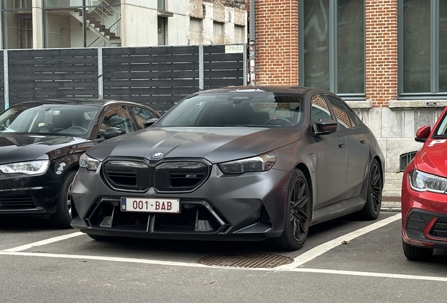 BMW M5 G90