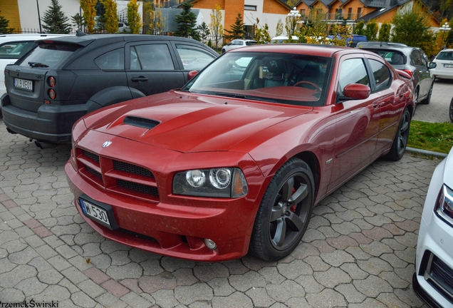 Dodge Charger SRT-8