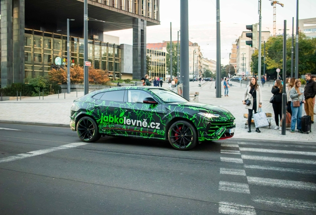 Lamborghini Urus S