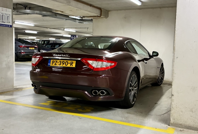 Maserati GranTurismo S Automatic