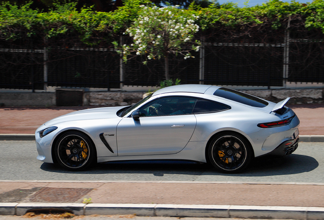 Mercedes-AMG GT 63 C192