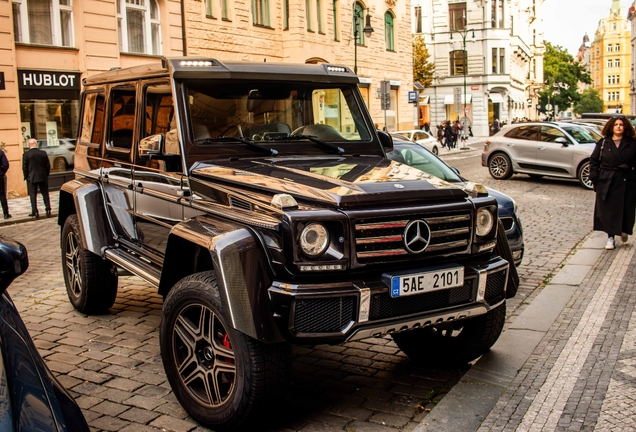 Mercedes-Benz G 500 4X4²