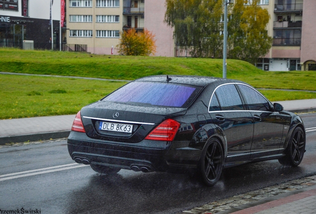 Mercedes-Benz S 63 AMG W221