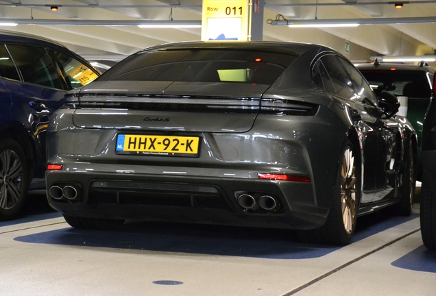 Porsche 972 Panamera Turbo S E-Hybrid