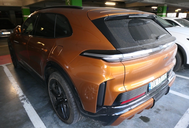 Porsche Cayenne Turbo Electric