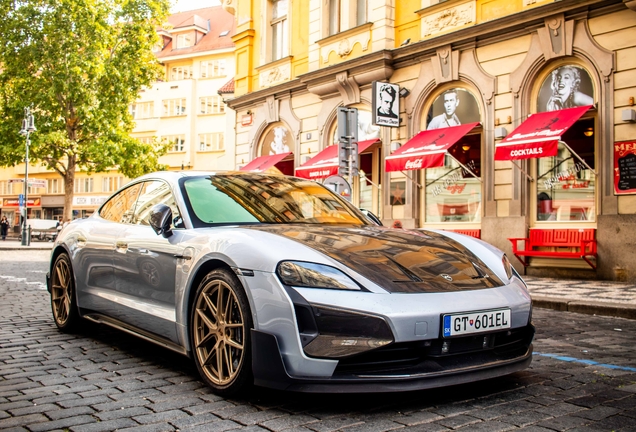 Porsche Taycan Turbo GT Kliment GT