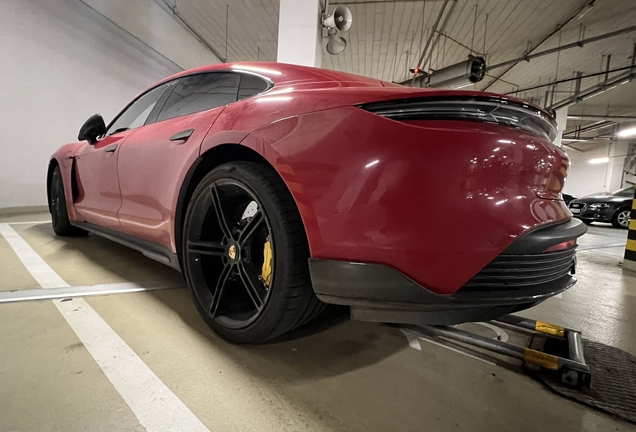Porsche Taycan Turbo S MkI